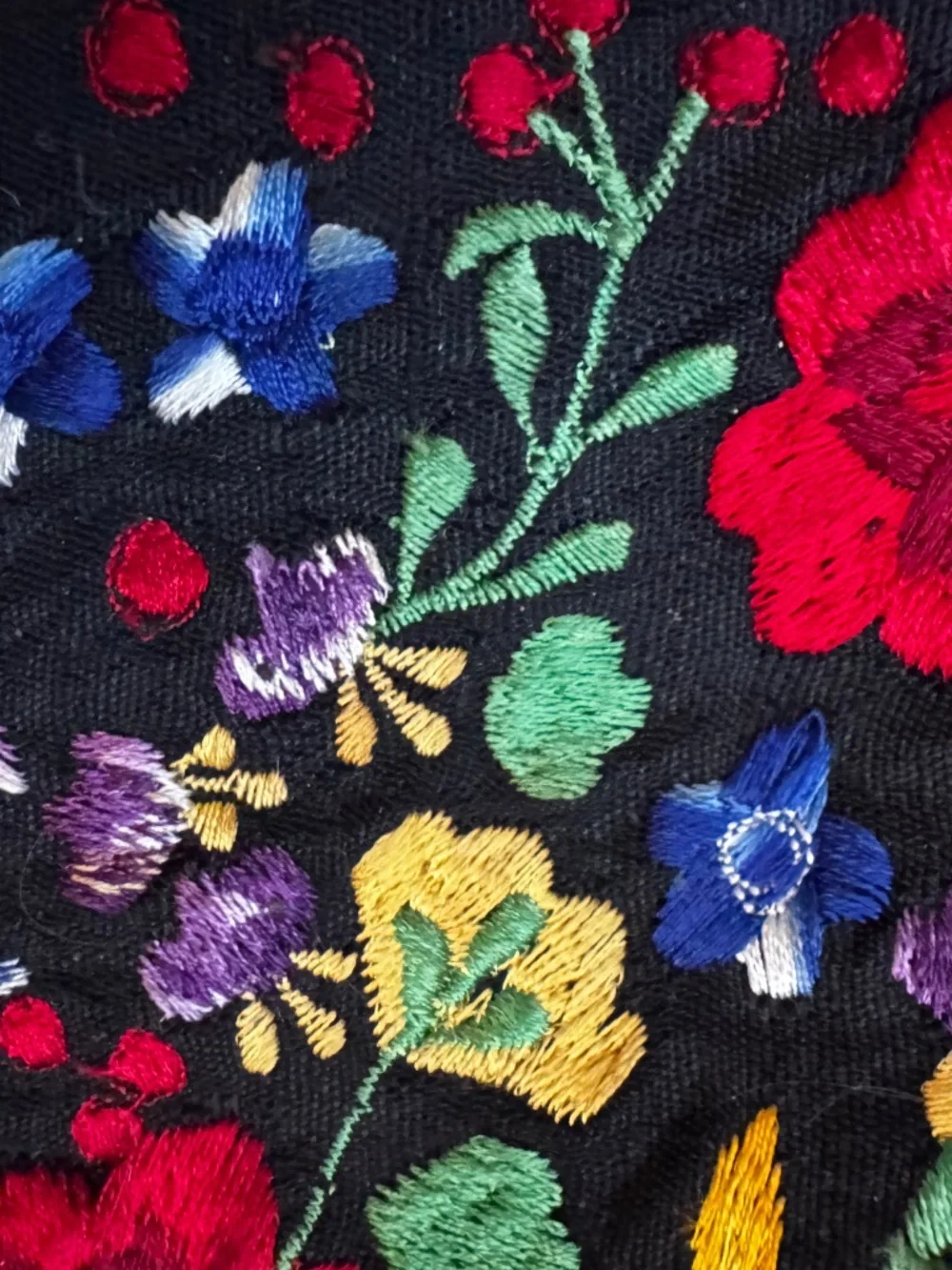 Embroidery canvas flower design crossbody bag / shoulder bag